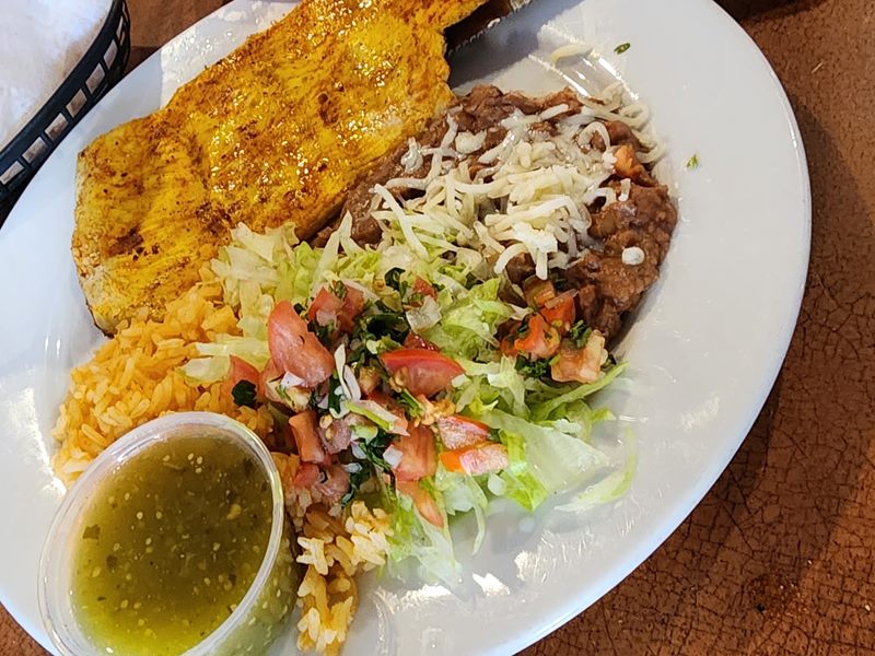 Mi Casa | Seafood & Fine Mexican Cuisine food